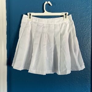 Faded Rose white skirt size L